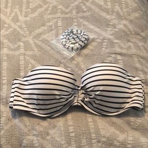 Victoria’s Secret-Strapless Bathing Suit Top-34B